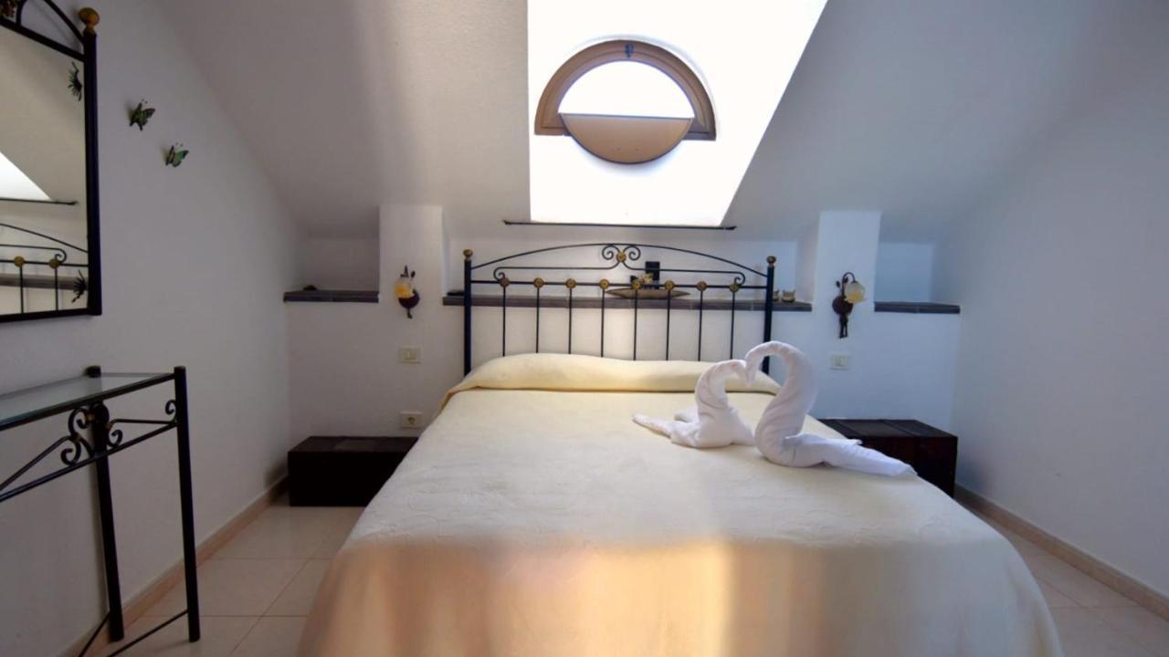 Casa Nicole Parque Santiago 2 Apartment อาโรนา ภายนอก รูปภาพ